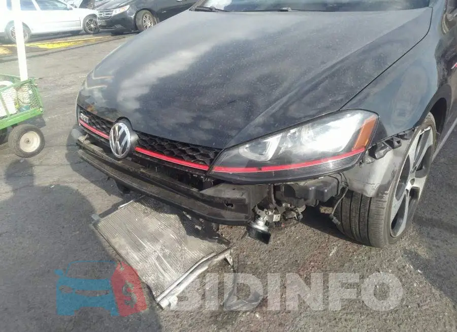 3VW4T7AU2FM005657 Photo# 6