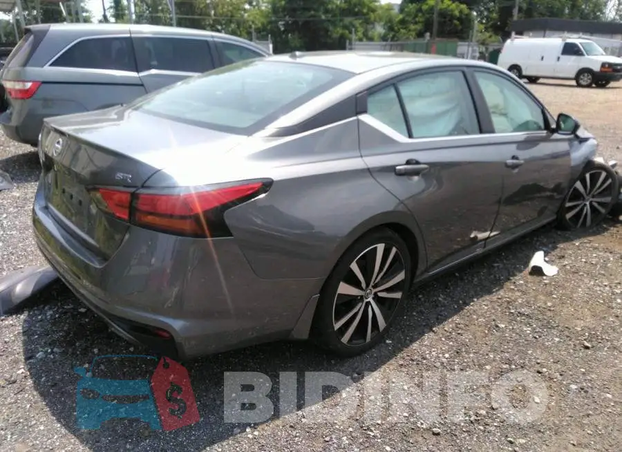 1N4BL4CV5KC165080 Photo# 4