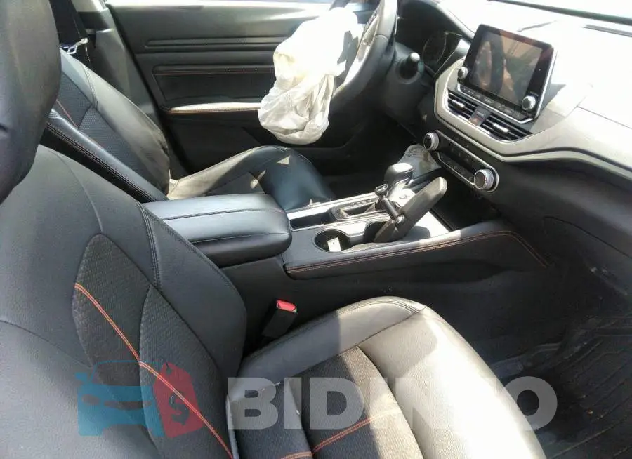 1N4BL4CV5KC165080 Photo# 5