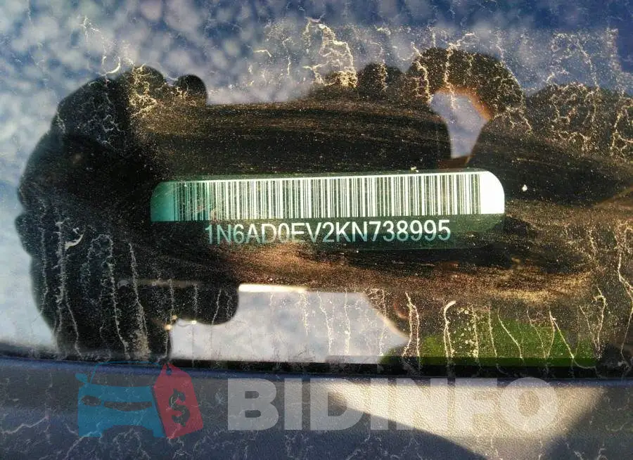 1N6AD0EV2KN738995 Photo# 9