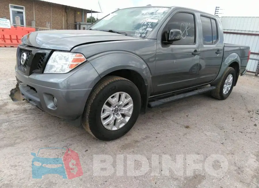 1N6AD0EV5JN729044 Photo# 2