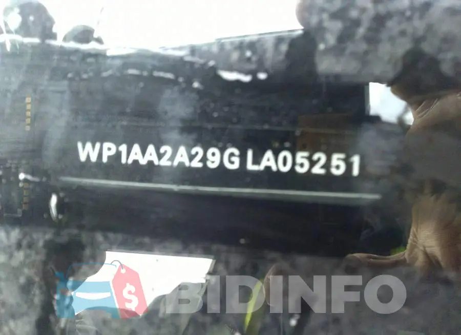 WP1AA2A29GLA05251 Photo# 9