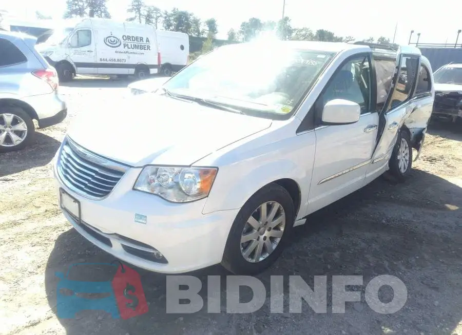 2C4RC1BG2FR609474 Photo# 2