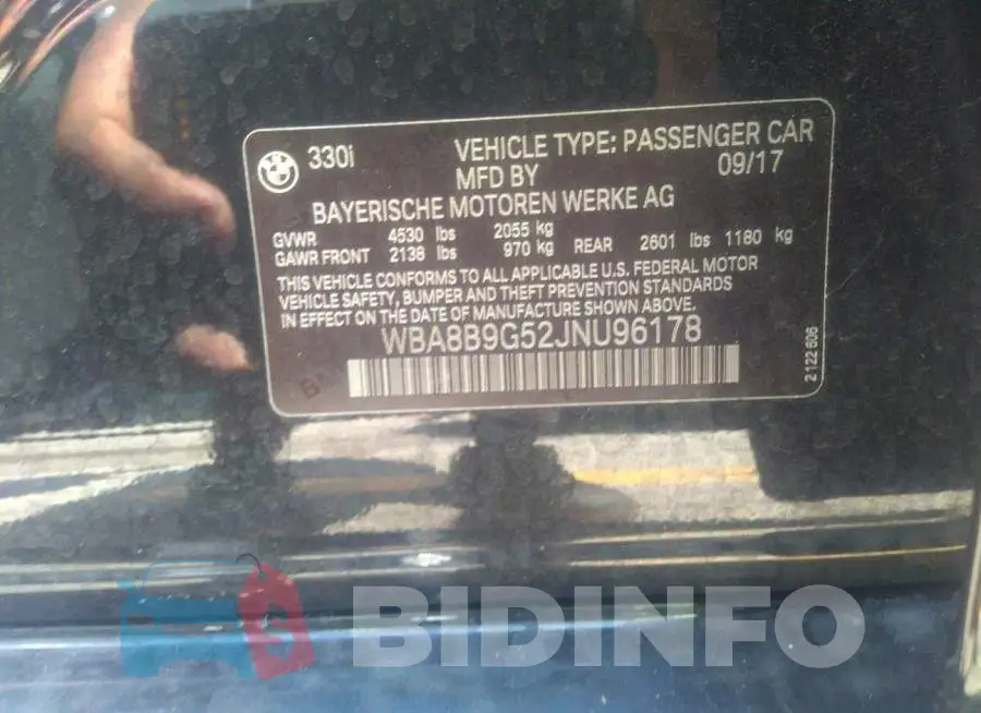 WBA8B9G52JNU96178 Photo# 9