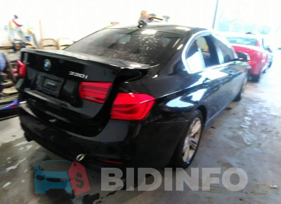 WBA8D9G54JNU70983 Photo# 4