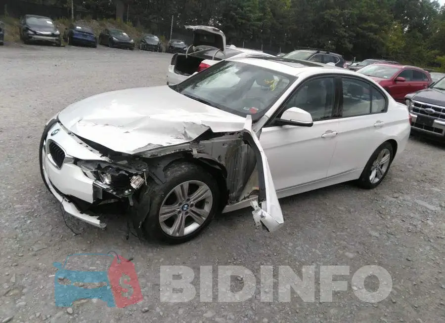 WBA8E3G55GNT79532 Photo# 2