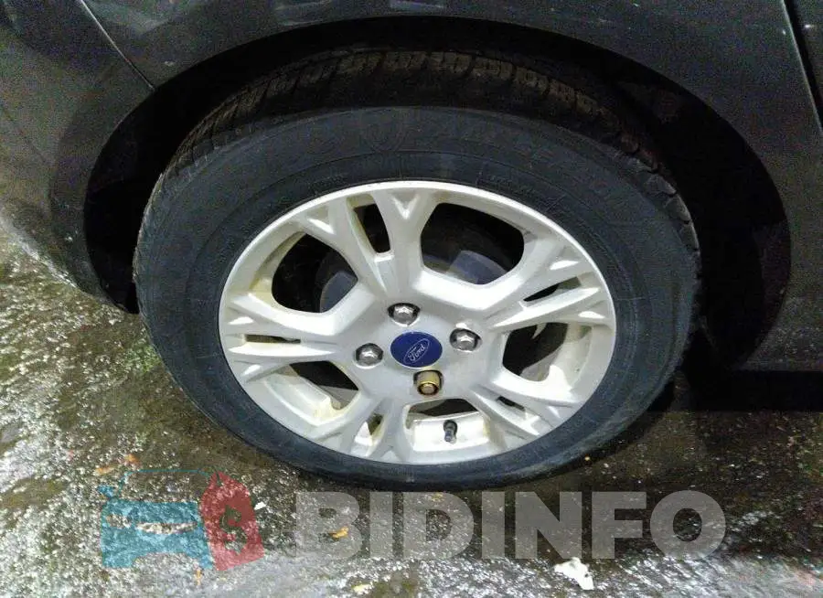 00ADP4EJ2GM119591 Photo# 8
