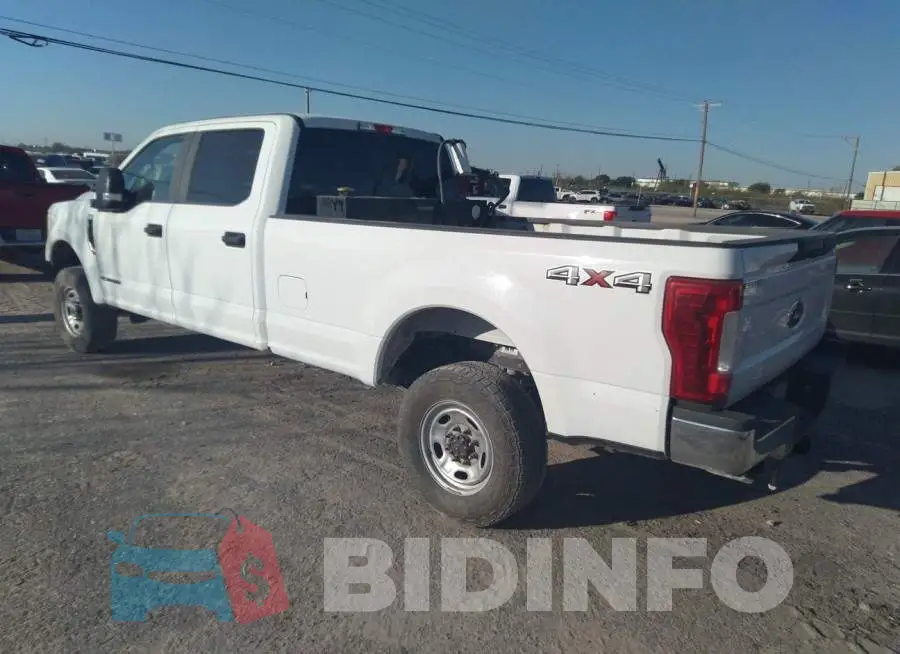 1FT7W2BT6HEF12926 Photo# 3