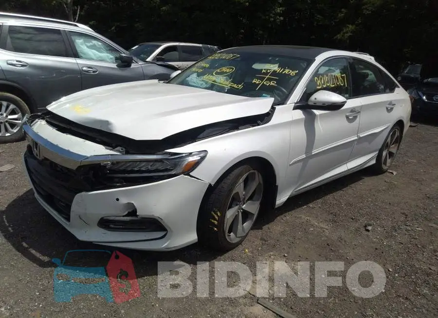 1HGCV2F99JA005257 Photo# 2