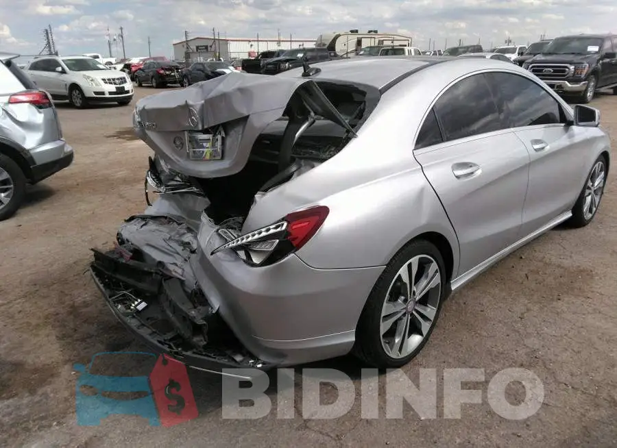 WDDSJ4EB2JN501070 Photo# 4