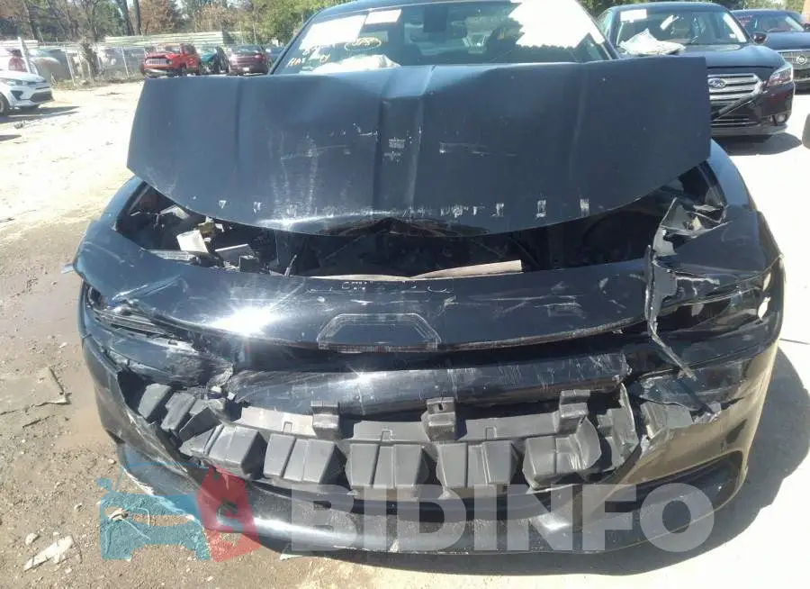 2C3CDXHG8FH851726 Photo# 6