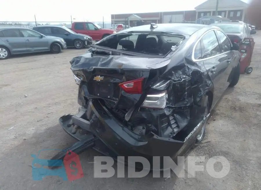 1G1ZB5ST2HF102231 Photo# 6