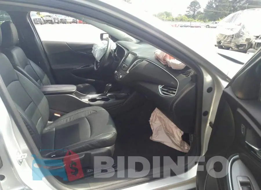 1G1ZD5ST7JF140344 Photo# 5