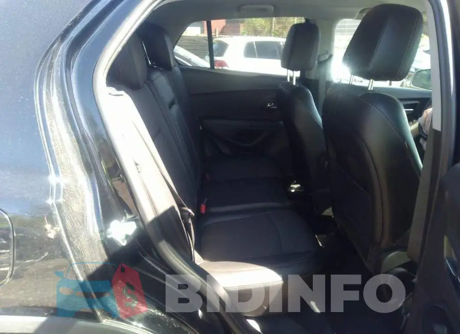 3GNCJPSB3KL299577 Photo# 8