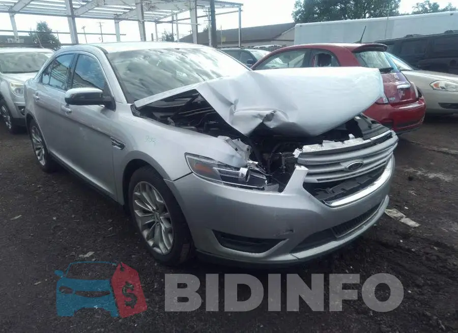 1FAHP2F89FG170743 Photo# 1