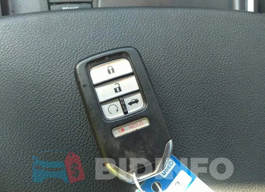 1HGCV1F41KA028645 Photo# 11