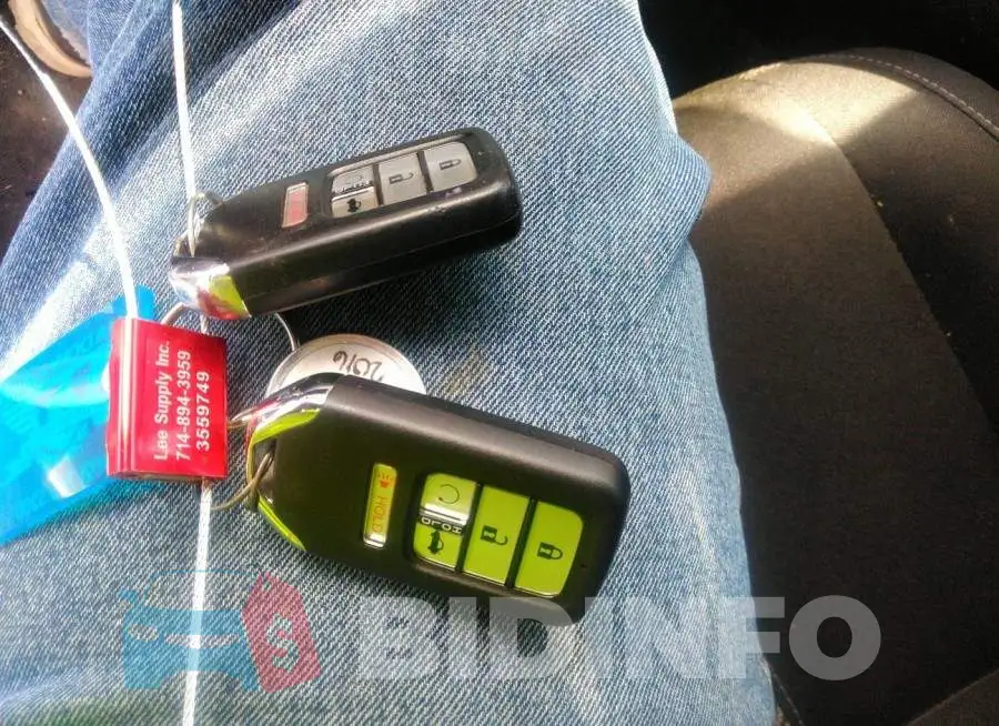 2HGFC2F77GH510015 Photo# 11