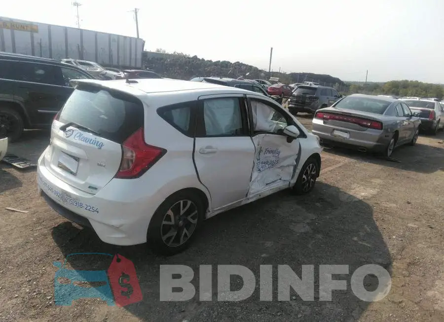 3N1CE2CP7FL440265 Photo# 4