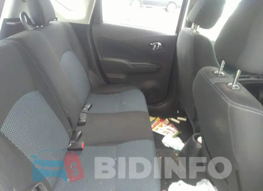 3N1CE2CP8JL363205 Photo# 8