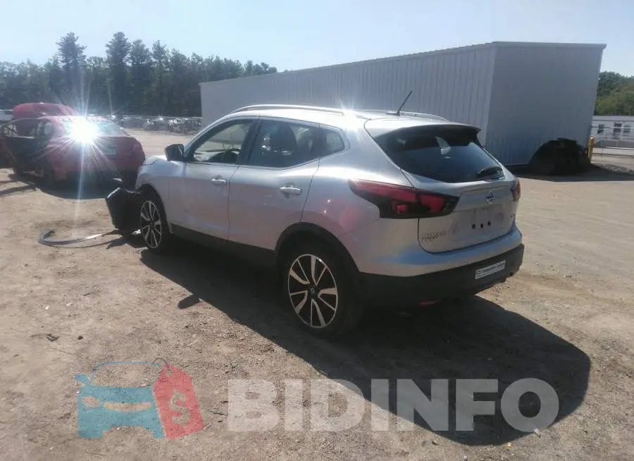 JN1BJ1CR6HW118023 Photo# 3