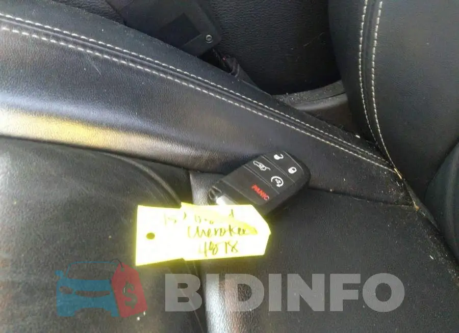 1C4RJEBG8FC160405 Photo# 11