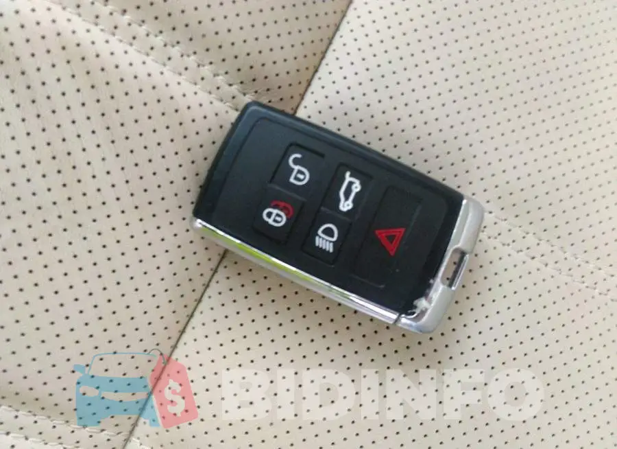 SALWR2SU7NA215249 Photo# 11