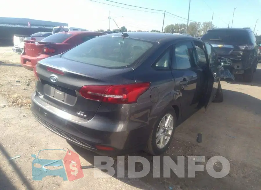 1FADP3F22GL403368 Photo# 4