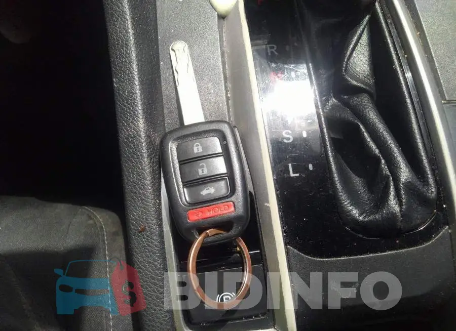 19XFC2F53HE018933 Photo# 11