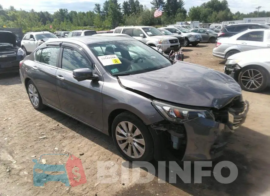 1HGCR2F87FA136982 Photo# 1