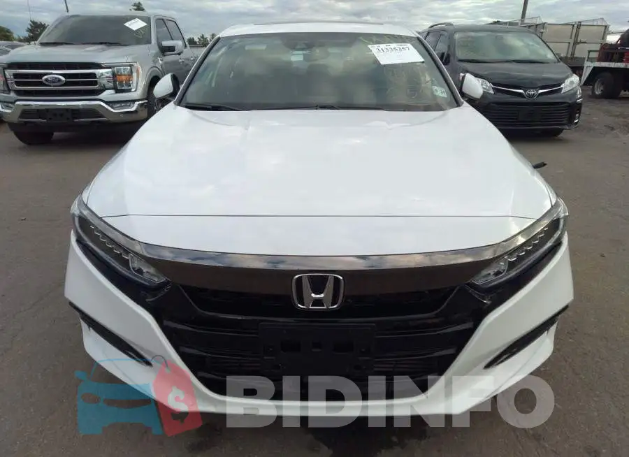 1HGCV2F33KA033343 Photo# 6