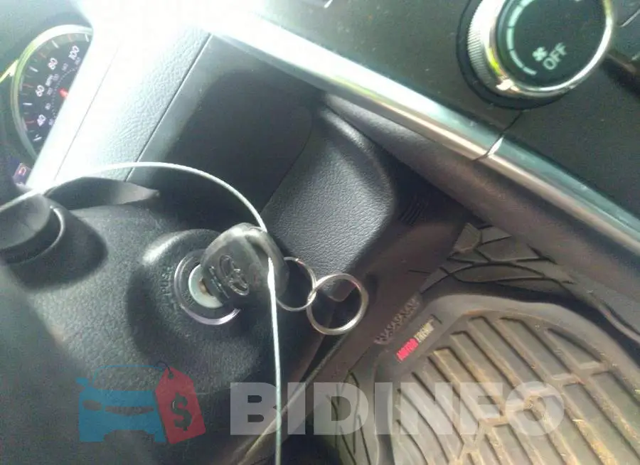 4T1BF1FK3FU485950 Photo# 11