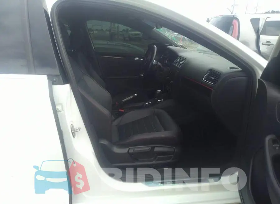 3VW4T7AJXHM399501 Photo# 5