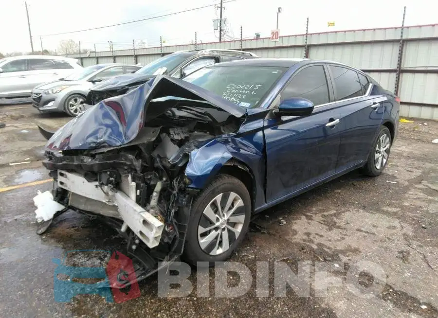 1N4BL4BV2KC132751 Photo# 2