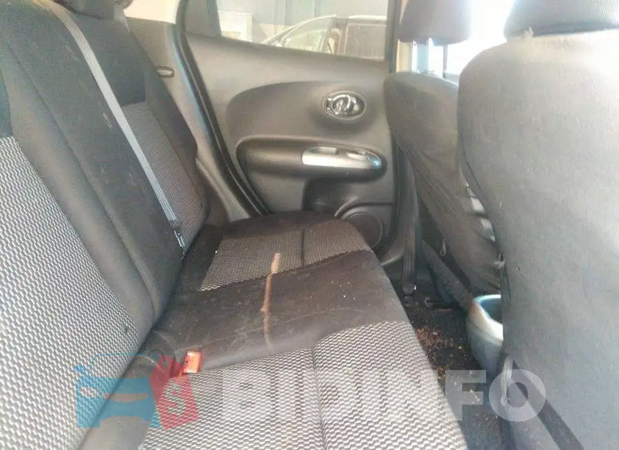JN8AF5MR6FT502581 Photo# 8
