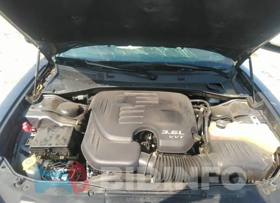 2C3CDXBG6KH576795 Photo# 10
