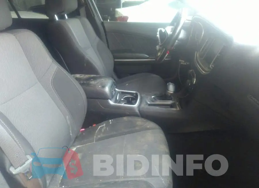 2C3CDXHG8FH917367 Photo# 5