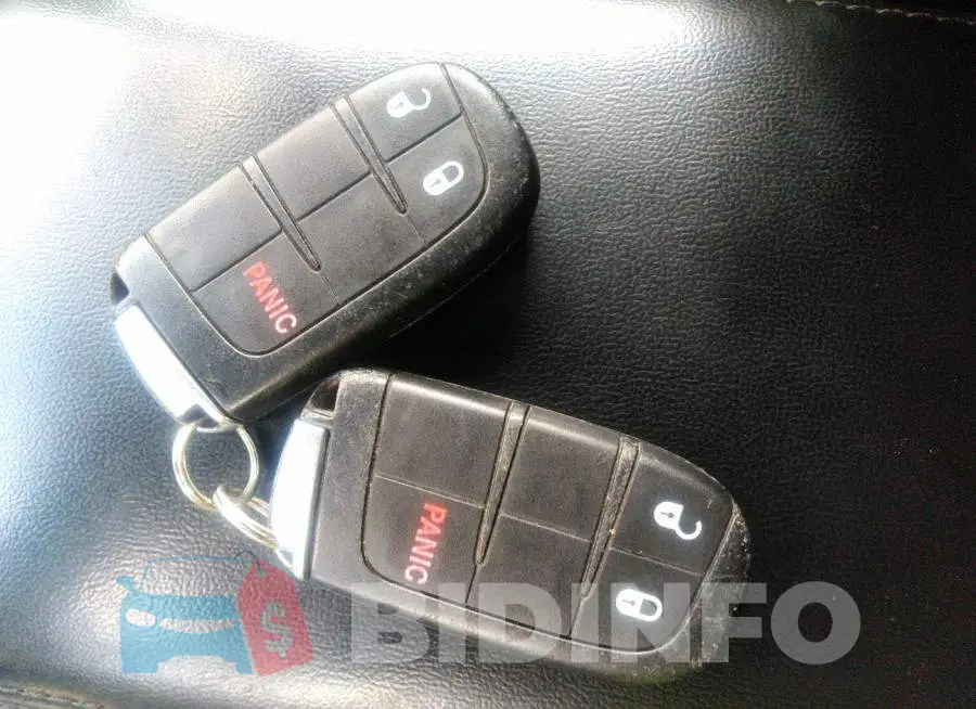 3C4PDCAB6HT637302 Photo# 11