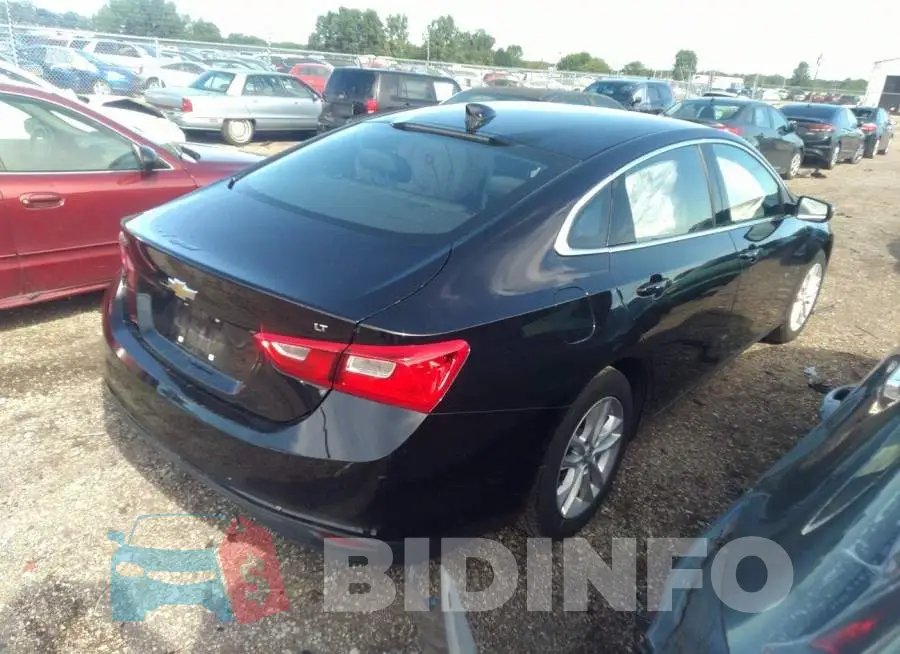 1G1ZD5ST5JF180521 Photo# 4