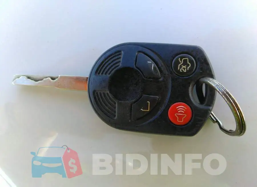 1FADP3F23FL282784 Photo# 11