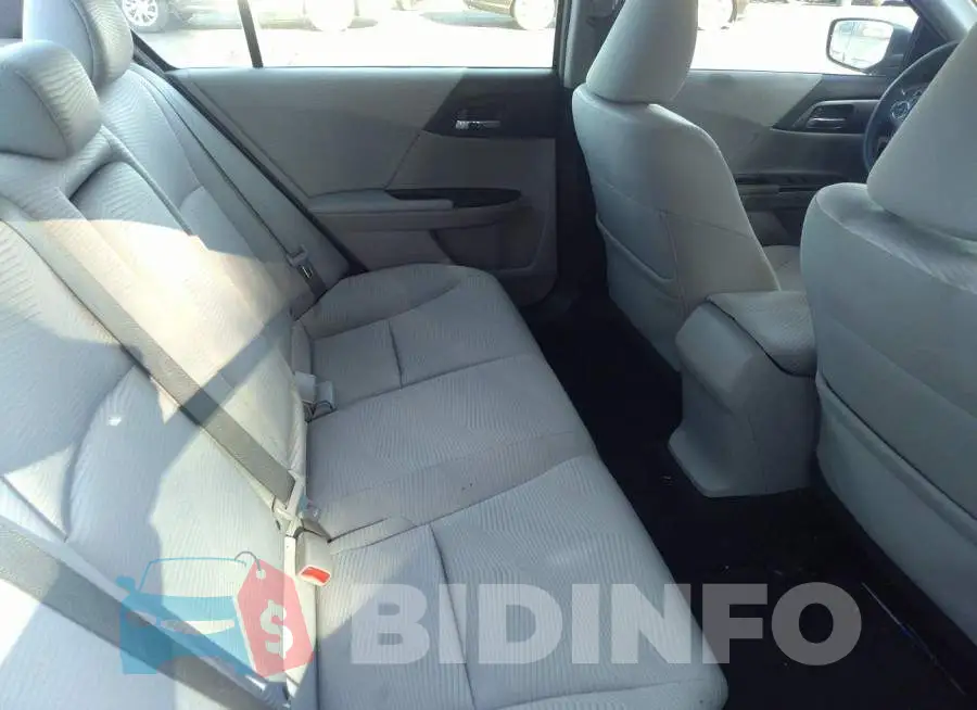 1HGCR2F35FA173842 Photo# 8