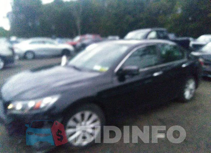1HGCR2F75FA236408 Photo# 2