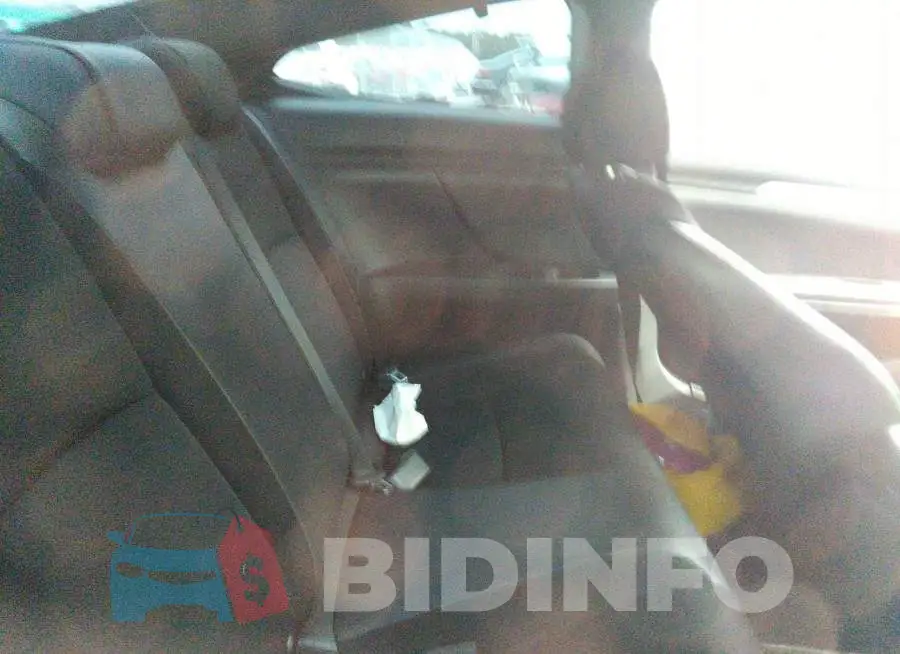 2HGFC4B87KH301201 Photo# 8