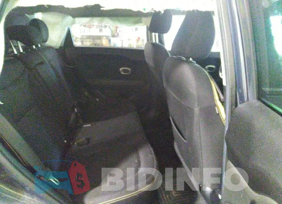 KNDJP3A54G7371272 Photo# 8