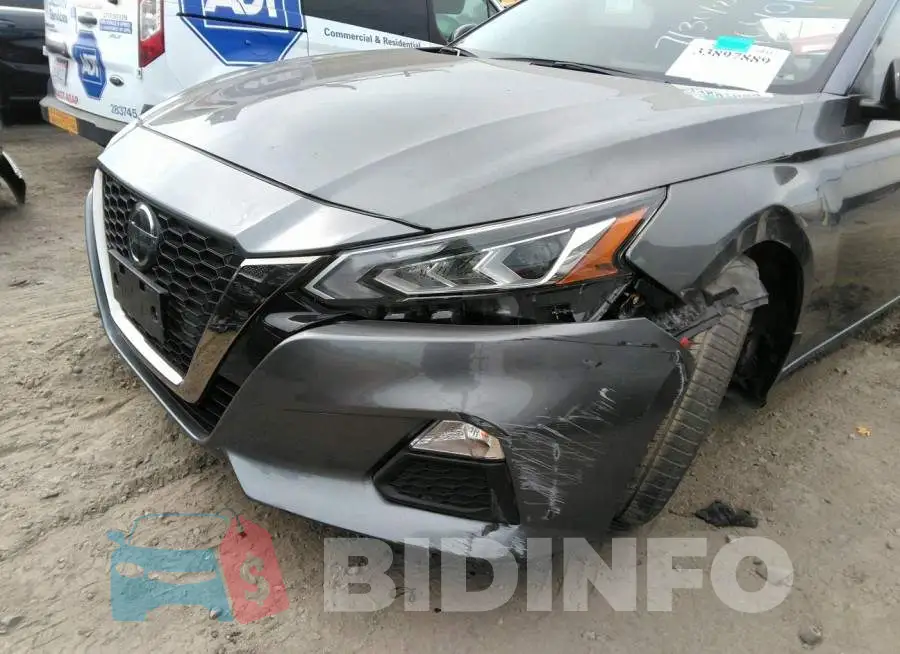 1N4BL4CV3KC190401 Photo# 6