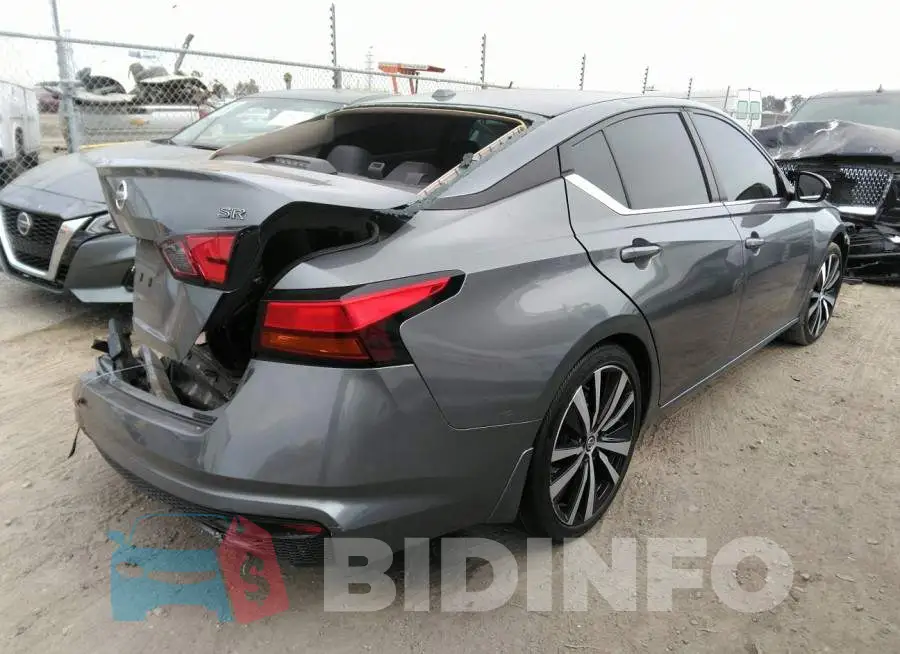1N4BL4CV3KC190401 Photo# 4