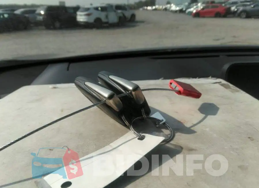 2T2BZMCAXHC113008 Photo# 11