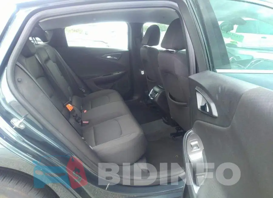 1G1ZD5ST3KF166330 Photo# 8