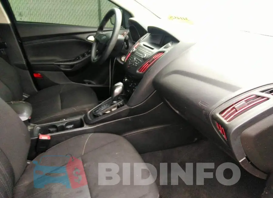 1FADP3F2XFL289702 Photo# 5