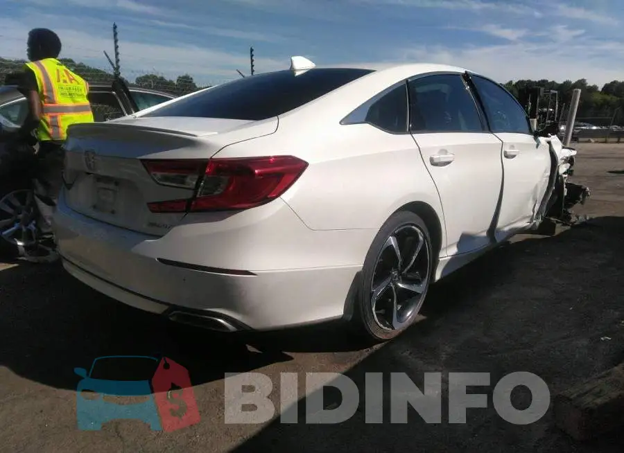 1HGCV1F37LA152198 Photo# 4