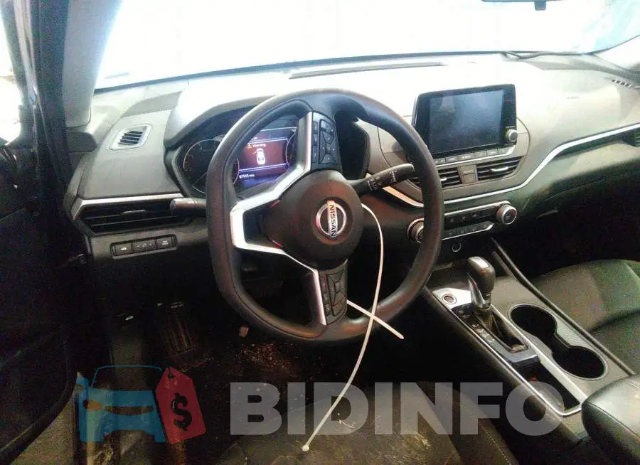 004BL4BV2LC158963 Photo# 7